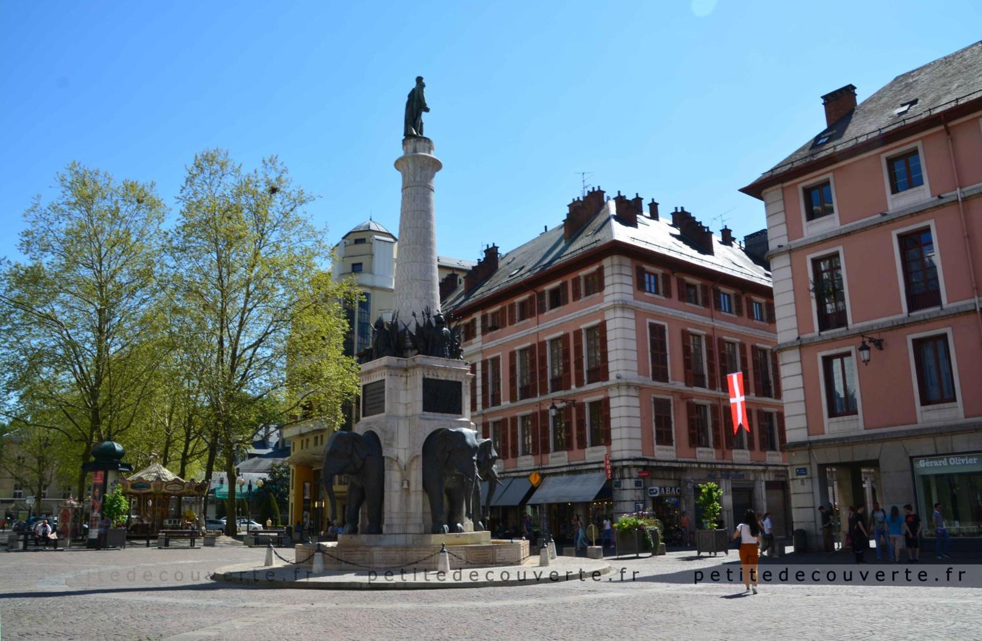 Verger - Parking Gratuit - Calme Chambéry Dış mekan fotoğraf
